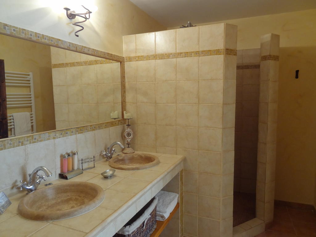 La Bastide De Font Clarette Bed and Breakfast Six-Fours-les-Plages Kamer foto