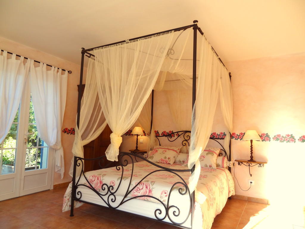La Bastide De Font Clarette Bed and Breakfast Six-Fours-les-Plages Kamer foto